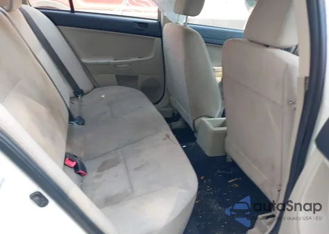 2010 Mitsubishi Lancer De z USA, uszkodzony, nr VIN JA32U1FU5AU001344